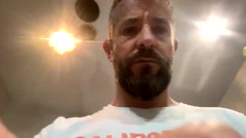 Snapshot of jesaj chatting on 11.23.25 jesaj online show from 11.23.25