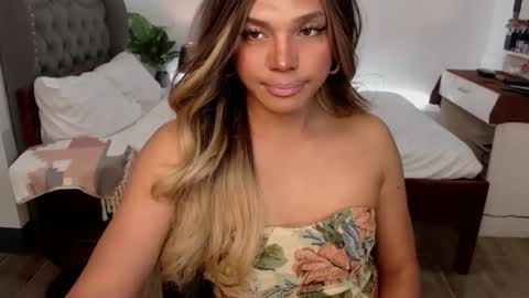 Snapshot of jesie_hot69 chatting on 01.28.25 jesie_hot69 online show from 01.28.25