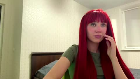 Snapshot of jesikahunter chatting on 06.18.26 Jesi online show from 06.18.26