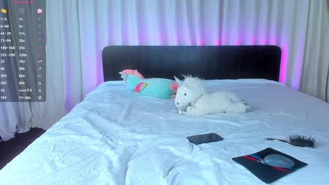 Snapshot of jesikalooove chatting on 10.15.25 Jesika online show from 10.15.25