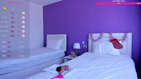 SakuraMio online show from 01.04.25