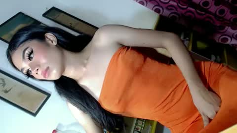 Snapshot of jessalicious1 chatting on 02.14.25 jessalicious1 online show from 02.14.25