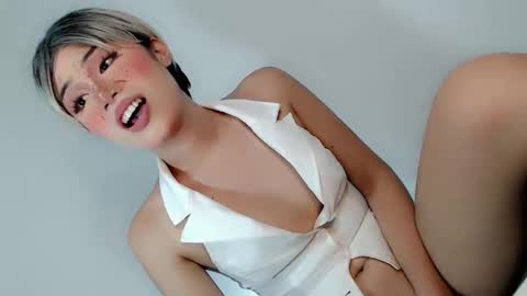 jessalicious1 online show from 04.29.26