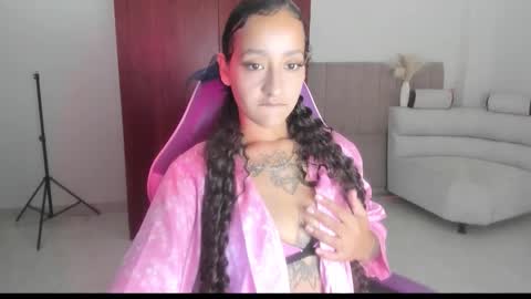 Snapshot of jesse_mav chatting on 10.10.25 jesse_mav online show from 10.10.25