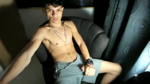 jesshot_bigcock online show from 06.19.26