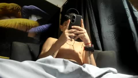 jesshot_bigcock online show from 06.21.26