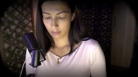 Jessica Gomez online show from 04.16.26