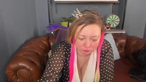 Snapshot of jessica_foxie chatting on 01.09.25 Jessica online show from 01.09.25