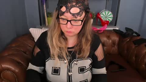 Snapshot of jessica_foxie chatting on 01.27.25 Jessica online show from 01.27.25