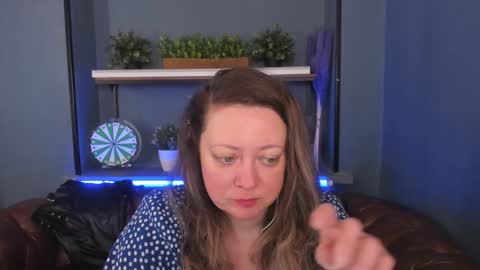 Snapshot of jessica_foxie chatting on 01.28.25 Jessica online show from 01.28.25