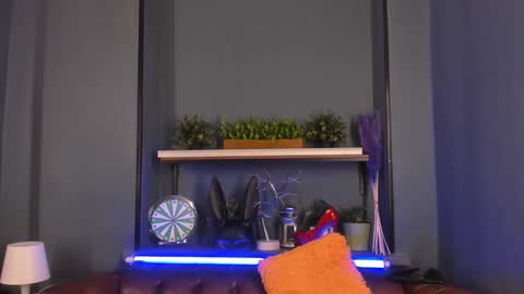 Snapshot of jessica_foxie chatting on 02.08.25 Jessica online show from 02.08.25