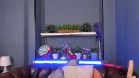 Snapshot of jessica_foxie chatting on 02.27.25 Jessica online show from 02.27.25