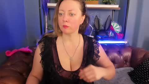 Snapshot of jessica_foxie chatting on 03.03.25 Jessica online show from 03.03.25