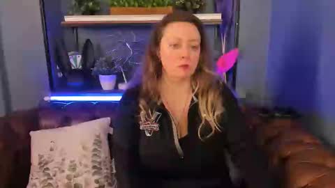 Snapshot of jessica_foxie chatting on 03.07.25 Jessica online show from 03.07.25