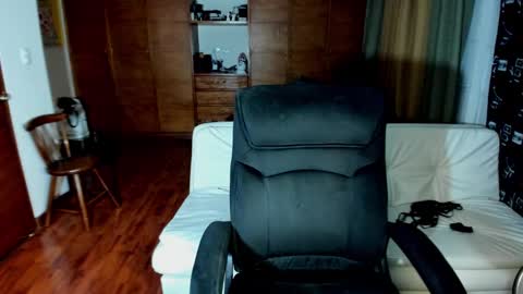 Snapshot of jessica_rabbit777_ chatting on 01.10.25 jessica_rabbit777_ online show from 01.10.25