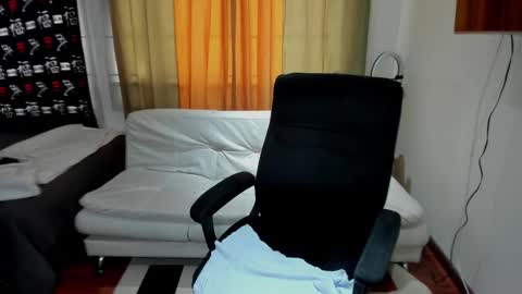 Snapshot of jessica_rabbit777_ chatting on 02.04.25 jessica_rabbit777_ online show from 02.04.25