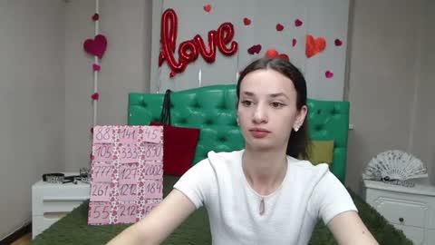Snapshot of jessicabreez chatting on 07.24.26 JessicaBreez online show from 07.24.26
