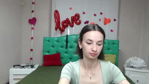 Snapshot of jessicabreez chatting on 07.25.26 JessicaBreez online show from 07.25.26