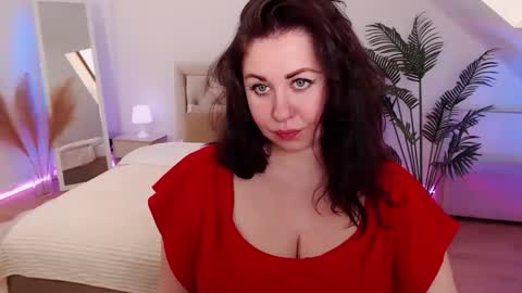 jessicaevanse online show from 04.16.26