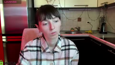 jessicaforris online show from 02.25.25