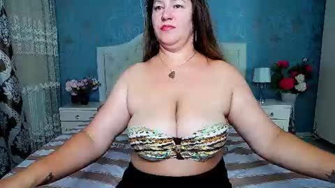 single mommy online show from 06.23.26