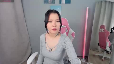 Your tender Jessica online show from 11.07.25