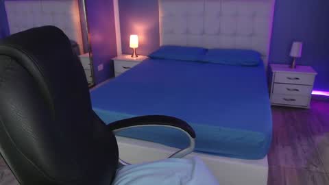 Snapshot of jessie_williams_01 chatting on 12.21.24 Your Sweet Angel online show from 12.21.24