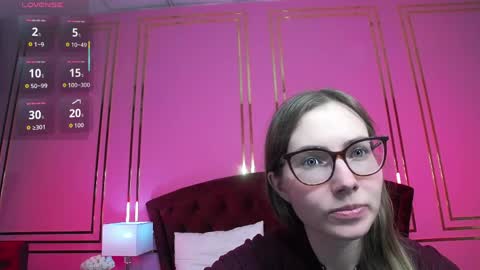 JessieStarrr online show from 04.03.26