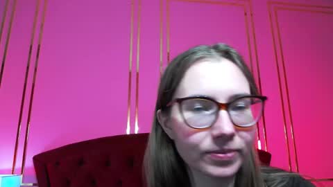 JessieStarrr online show from 04.13.26