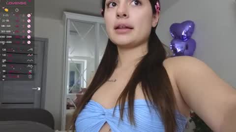 Snapshot of jessiexxi chatting on 12.27.24 Jessie TG channel online show from 12.27.24