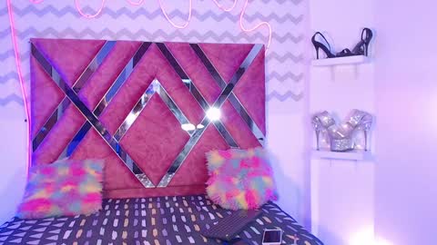 JESS online show from 02.05.25