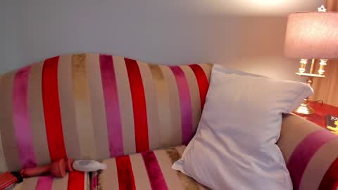    online show from 01.01.25