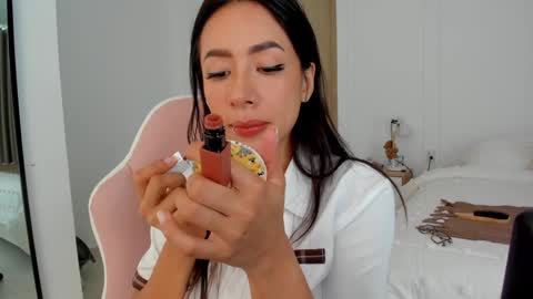    online show from 09.13.25