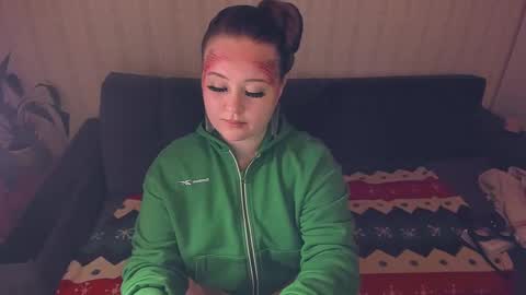 NEW VIDEO IN BIO online show from 12.25.24