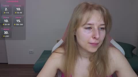 Snapshot of jessy_comely chatting on 01.17.26 Jessy online show from 01.17.26