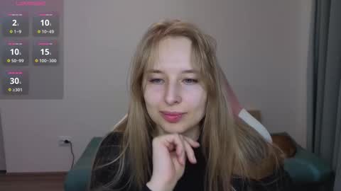 Snapshot of jessy_comely chatting on 03.23.26 Jessy online show from 03.23.26