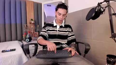 JESSY WITHE NEW ACCOUNT online show from 05.06.26