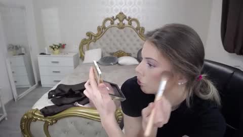 Snapshot of jessycatop chatting on 04.07.26 jessycatop online show from 04.07.26