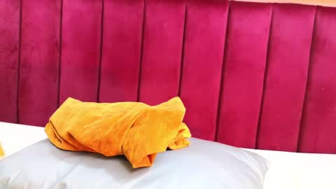 Snapshot of jessyjcortes chatting on 03.11.25 JESSY CORTES online show from 03.11.25