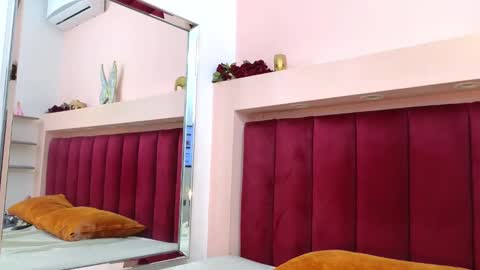 Snapshot of jessyjcortes chatting on 03.12.25 JESSY CORTES online show from 03.12.25