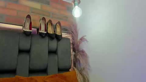 Snapshot of jessyjcortes chatting on 09.19.25 JESSY CORTES online show from 09.19.25