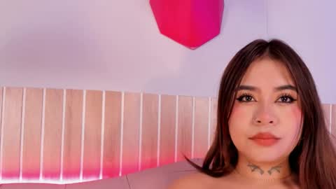 Jessy Morgan online show from 12.02.25