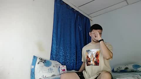 Snapshot of jeycob_happy97 chatting on 02.12.25 Juan David online show from 02.12.25