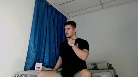 Snapshot of jeycob_happy97 chatting on 03.07.25 Juan David online show from 03.07.25