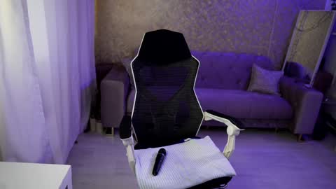 Snapshot of jeyssy69 chatting on 01.04.25 Jeyssy also Andra  online show from 01.04.25