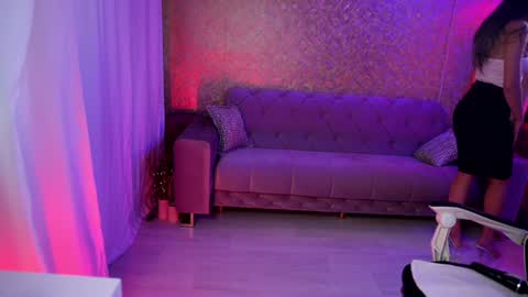 Snapshot of jeyssy69 chatting on 01.29.25 Jeyssy also Andra  online show from 01.29.25