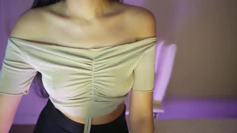 Snapshot of jhaanvi chatting on 01.12.26 Jhaanvi online show from 01.12.26