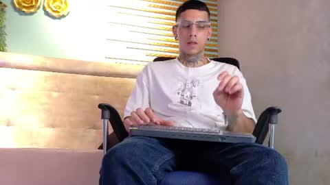 Snapshot of jharol_cardona chatting on 07.09.26 Jharol online show from 07.09.26