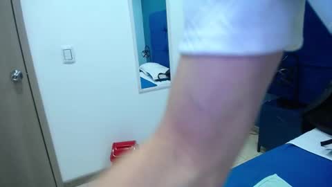 Jheampiero online show from 09.11.25