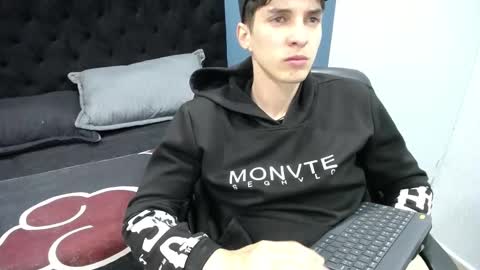 Jheampiero online show from 10.29.25